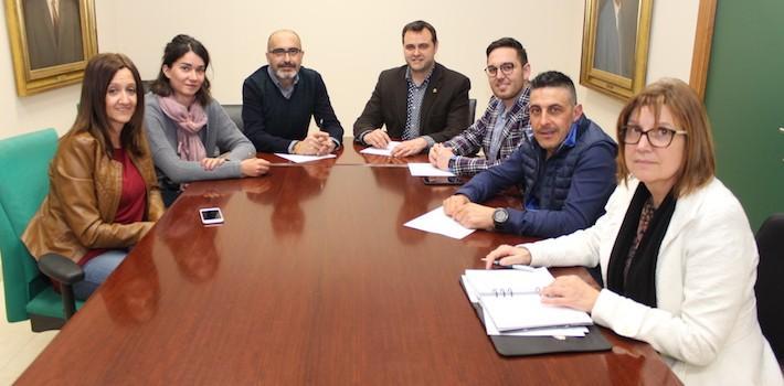 L’àrea d’Economia i Efecte Vila-real inicien la implantació d’una plataforma per a digitalitzar el comerç local