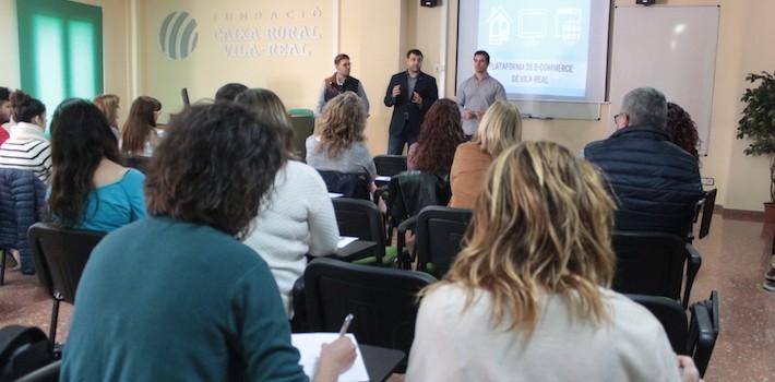 Els negocis locals participen en una reunió per a conéixer els beneficis de ‘e-commerce’ 