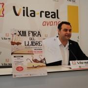 La plaça Colom, punt de trobada per primera vegada de llibreters, editorials i escriptors amb la 13a Fira del Llibre