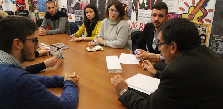 Reunió de treball entre l’Observatori ‘Per una Vila-real + Neta’ i Junta de Festes i penyes 