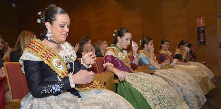 Vila-real acomiada a la reina i dames del 2017 amb un emotiu homenatge a l’Auditori Municipal