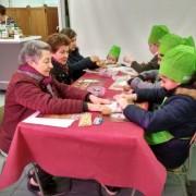 Què fer si veiem una persona major que es troba malament al carrer?