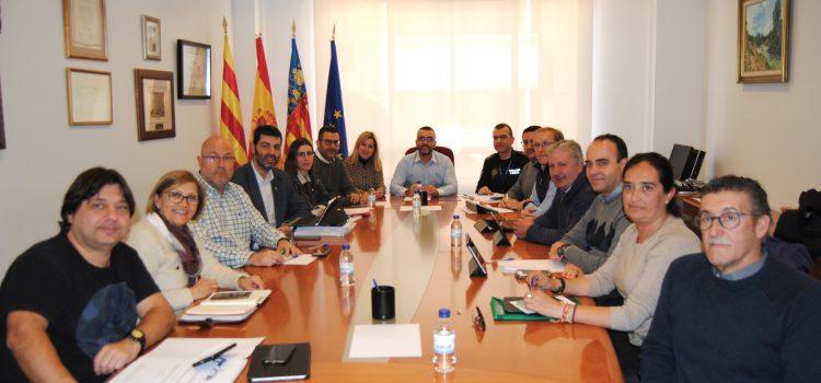 Vila-real avisa amb una crida d’alcaldia que les penyes estan prohibides i convoca d’urgència la Comissió de Convivència