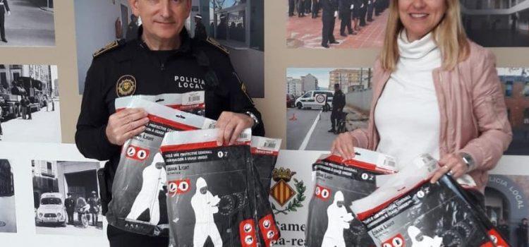 La Cooperativa Catòlica-Agrària de Vila-real dóna deu equips de protecció a la Policia Local