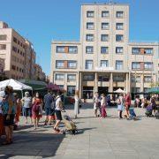 El consistori contempla retornar el mercat ambulant al centre de la ciutat abans d’estiu