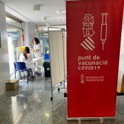 Vacunació massiva a l’Hospital la Plana de Vila-real