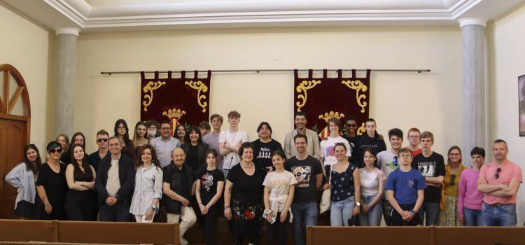 L’ Ajuntament ha rebut un grup d’estudiants d’intercanvi del institut Broch i Llop