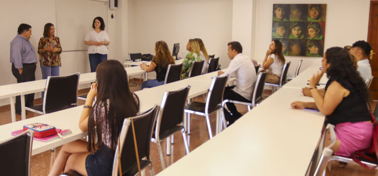 L’Ajuntament impulsa cursos gratuïts de valencià