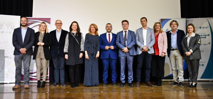 Vila-real acull la xarrada ‘Prevenció i detecció del suïcidi en l’adolescència’