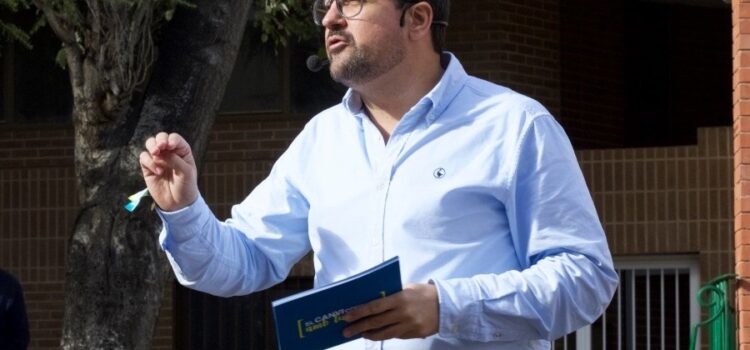 Casabó acusa a Benlloch de “burlar-se” per pactar d’esquena al veïnat