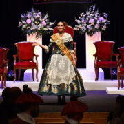 Proclamació de la reina Belén Ramos i compte arrere per a Sant Pasqual