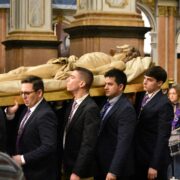 La Germandat del Sant Sepulcre celebra el seu 80é aniversari amb un emotiu acte commemoratiu