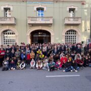 Xiquets i xiquetes afectats per la DANA visiten Vila-real en un dia cultural