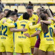 Gran remuntada del Villarreal Femení per sumar un valuós empat davant el FC Barcelona B (2-2)