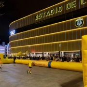 La gran festa grogueta abans del duel contra el Real Madrid: música, jocs i solidaritat a la Fan Zone
