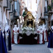 La Setmana Santa de Vila-real suma emoció i tradició en una nova jornada de devoció popular