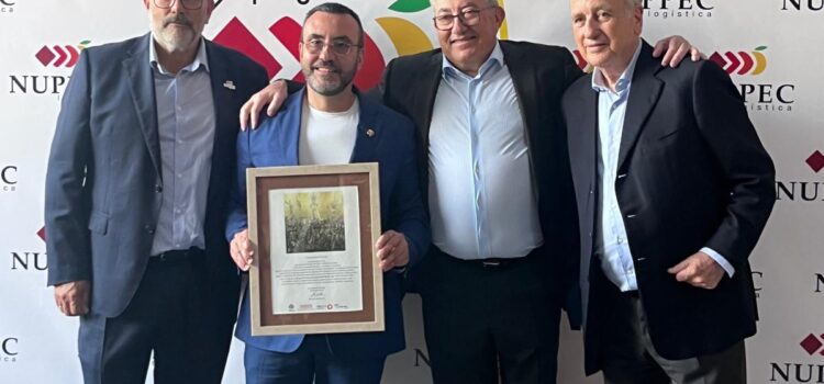 Vila-real homenatja Nuppec Logística pel seu compromís empresarial i social