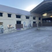 Vila-real aconsegueix la neteja, clausura i segellament de l’antic magatzem de Benjamín Beltrán