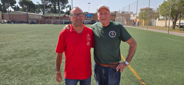 Esport i tradició omplin el cap de setmana amb pilota valenciana i pardals cantors