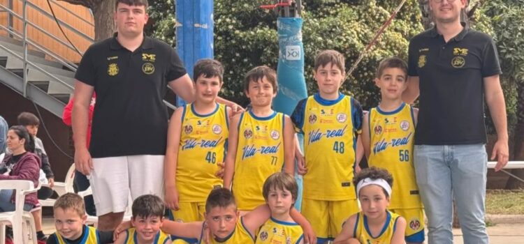 El Bàsquet Vila-real viu una jornada inoblidable al Torneig de Minibàsquet de Benicarló