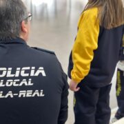 La Policia Local reforça la seguretat viària en l’entorn dels centres escolars