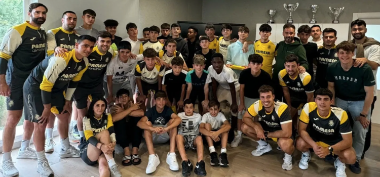 El Villarreal CF impulsa la salut digital entre els seus joves futbolistes