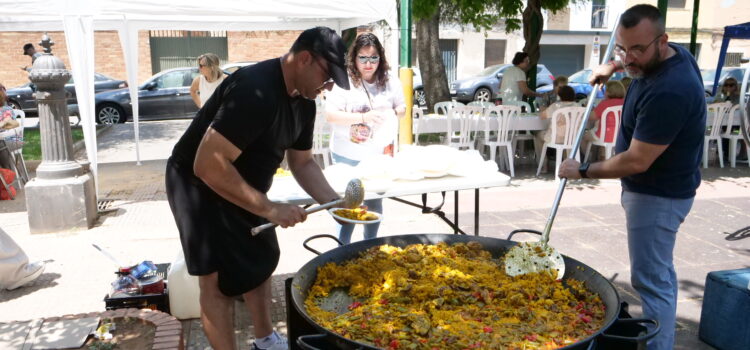 Vila-real celebra la paella monumental del Barri Sant Ferran