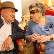 Vila-real ret homenatge als veïns més longeus amb un emotiu acte