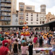 Èxit de participació a la Festa pel Valencià celebrada ahir a la plaça Major
