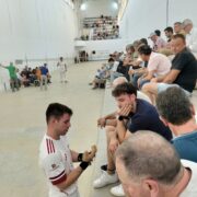 La partida va ser per a De la Vega amb un 60-55