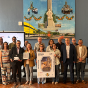 Vila-real estrena el segell commemoratiu del 750 aniversari com a primera ciutat de la nova sèrie de Correus