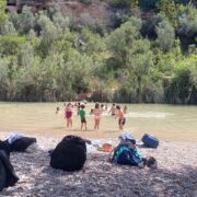 Prop de 200 xiquets i xiquetes descobreixen el valor ambiental del riu Millars amb el programa d’Escoles d’Estiu del Consorci