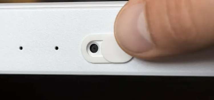 La Policia Local alerta sobre la seguretat en l’ús de les càmeres dels dispositius mòbils