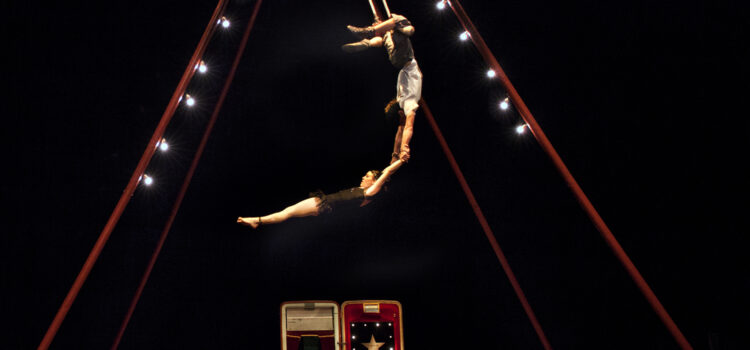 El Termet acull esta vesprada l’espectacle de circ La Coquette