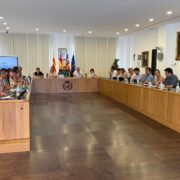 Vila-real impulsa noves vivendes, pacta el calendari escolar i el programa de festes i presumeix de bona salut econòmica