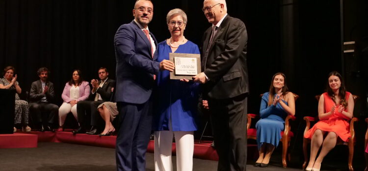 Vila-real ret homenatge als matrimonis que celebren les seues noces d’or