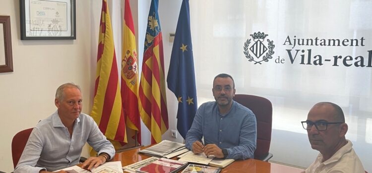 Reunió per avançar en el Pla Director del Comerç al municipi de Vila-real