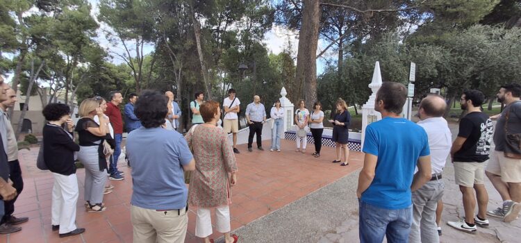 El Col·legi d’Arquitectes visita el pavelló Cendoya dins de la Setmana de l’Arquitectura