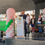 Vila-real commemora el Dia Mundial del Càncer de Mama amb un acte d’homenatge i conscienciació