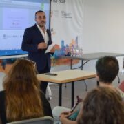 Vila-real serà una ciutat més amigable amb les mascotes de la mà de l’EASD de Castelló