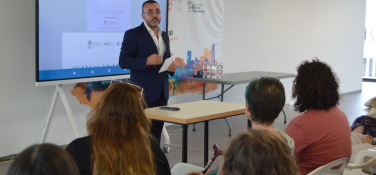 Vila-real serà una ciutat més amigable amb les mascotes de la mà de l’EASD de Castelló