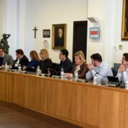 El PP de Vila-real torna a rebutjar el ‘basurazo’ de Benlloch i reclama una rebaixa de l’IBI