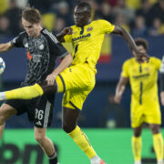 Un Villarreal molt erràtic perd davant el Copenhaguen i diu adeu a la Lliga de Campions (2-3)