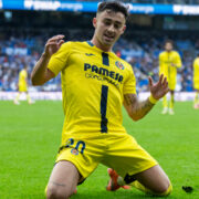 Un gol de Moleiro en el minut 95 li dona la victòria al Villarreal enfront de la Real Sociedad (2-3)