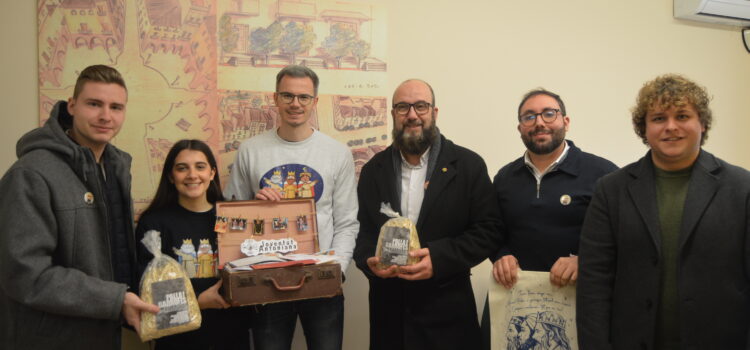 La Joventut Antoniana cedeix les cartes dels Reis d’Orient a l’Arxiu Municipal de Vila-real