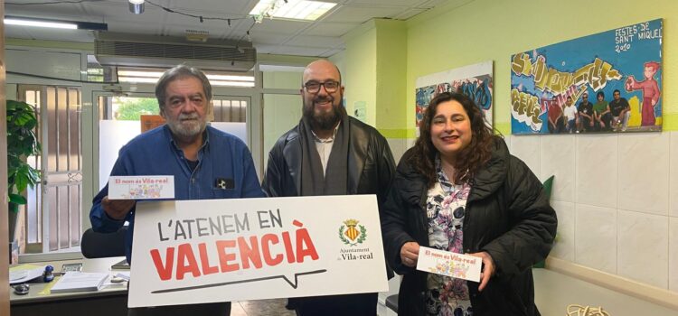 L’Ajuntament reforça la campanya ‘L’atenem en valencià’ amb una ronda de visites als barris